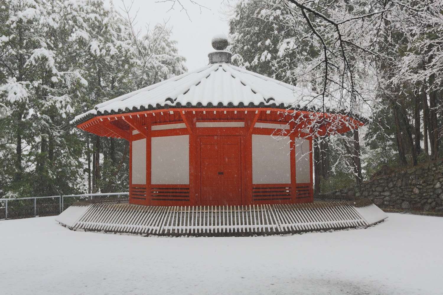 placeholder image-sq